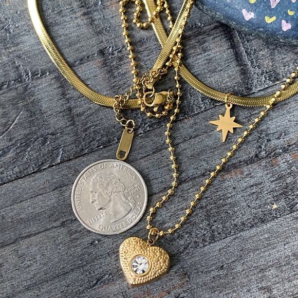 NEW Gold Heart & Star Double Layered Necklace - Picture 10 of 10